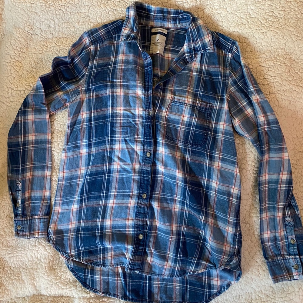 American Eagle boyfriend fit flannel button down